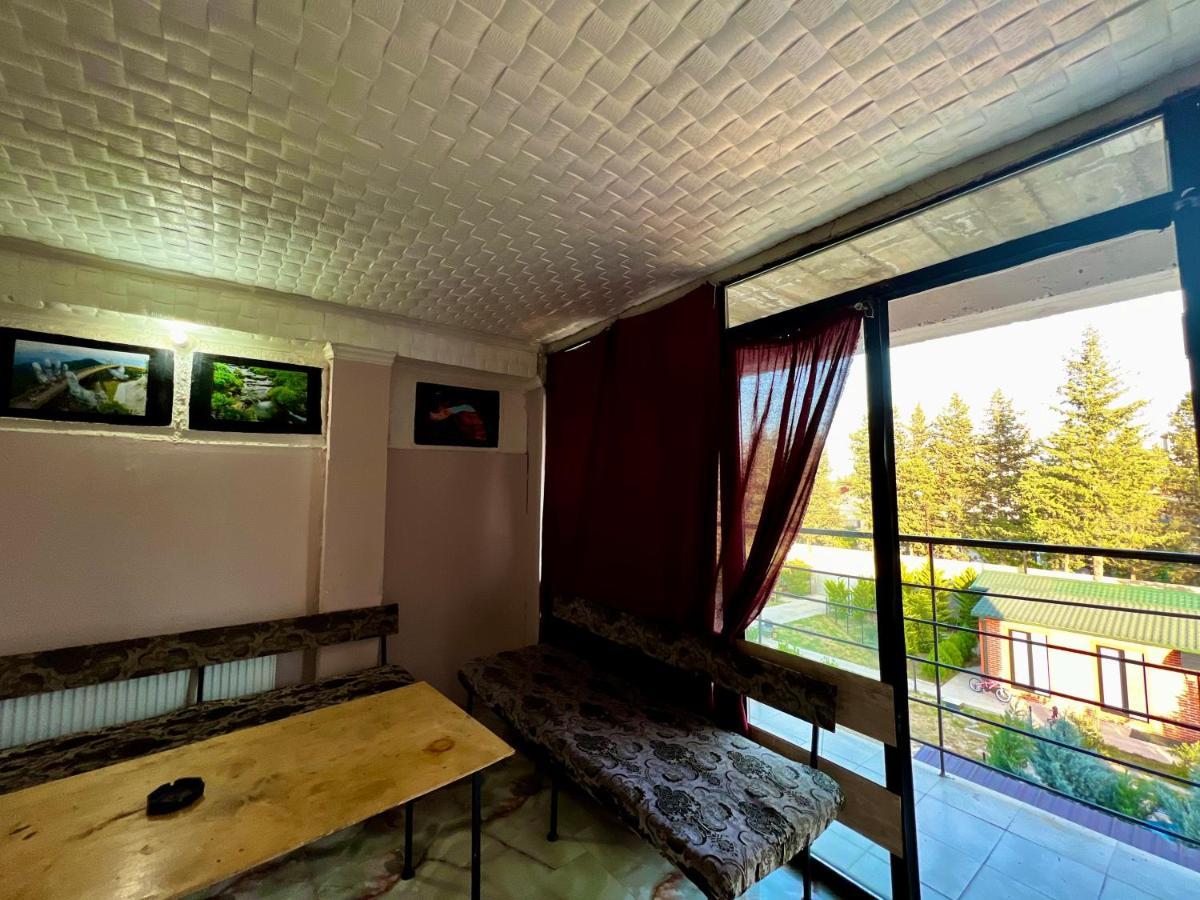 Smile Guesthouse Tiflis Dış mekan fotoğraf