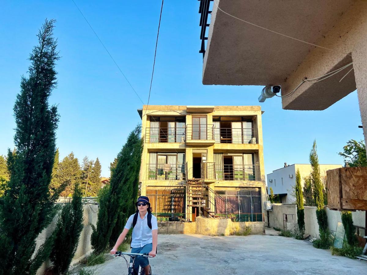 Smile Guesthouse Tiflis Dış mekan fotoğraf