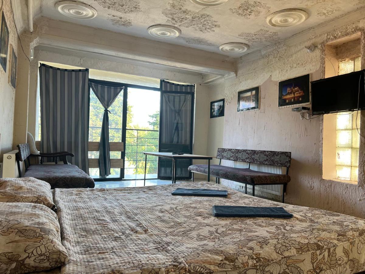 Smile Guesthouse Tiflis Dış mekan fotoğraf